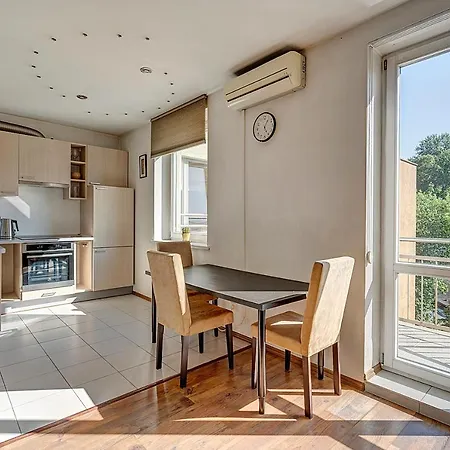 Cityvibe Top-Floor Apartment Вильнюс Экстерьер фото